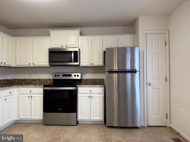 201 Merrill Ct in Stafford, VA - Building Photo - Building Photo