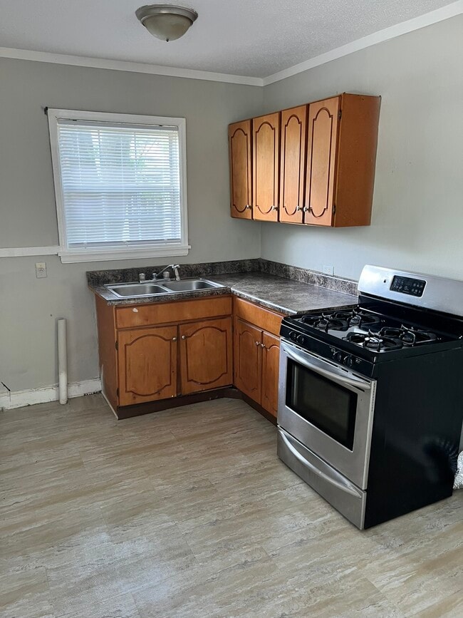 property at 66 S Merton St