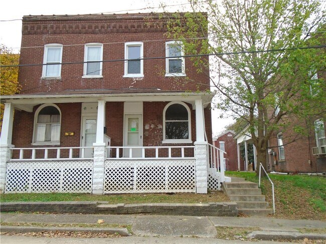 20 S 9th St in Belleville, IL - Building Photo - Building Photo