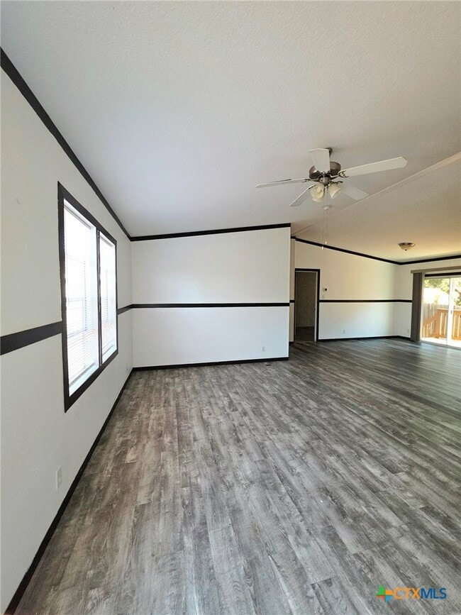 1051 Tamarack Dr in Canyon Lake, TX - Building Photo - Building Photo