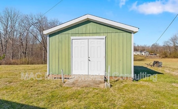 4680 S Grundy Quarles Hwy in Bloomington Springs, TN - Building Photo - Building Photo