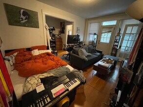 28 Quint Ave, Unit 15 in Boston, MA - Building Photo - Building Photo