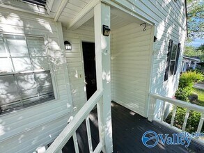 12006 SW Wyandotte Dr in Huntsville, AL - Building Photo - Building Photo