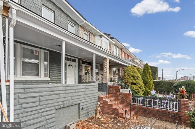 property at 3034 Arunah Ave