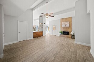 3006 Sherborne St in Pearland, TX - Building Photo