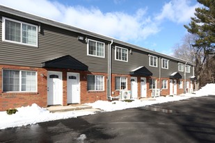 Oakwood Terrace Apartments