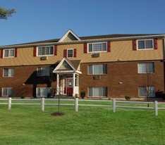 Eagle's Landing Apartments