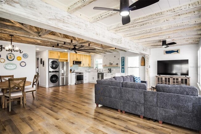 3179 Sea Grape Dr in Hernando Beach, FL - Building Photo - Building Photo