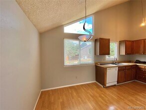 3815 S Genoa Cir in Aurora, CO - Building Photo - Building Photo