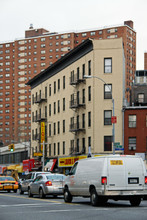 1346-1358 Amsterdam Ave in New York, NY - Building Photo - Building Photo