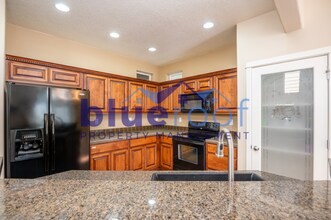 20959 SW Edgemont St in Beaverton, OR - Building Photo - Building Photo