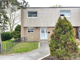 437 Silverstone Dr in Toronto, ON - Building Photo
