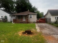 2049 Reformers Ave in Indianapolis, IN - Foto de edificio - Building Photo