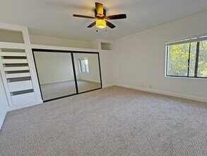 13 Sage in Irvine, CA - Foto de edificio - Building Photo