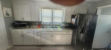 41 Russell St in Enfield, CT - Foto de edificio - Building Photo