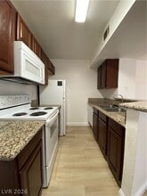 5174 S Jones Blvd in Las Vegas, NV - Building Photo - Building Photo