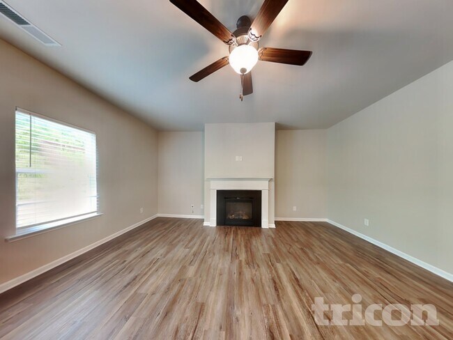 212 Malbone St SW, Unit XXX2 in Cartersville, GA - Building Photo - Building Photo