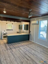 7830 Barbarosa Rd in New Braunfels, TX - Building Photo - Building Photo