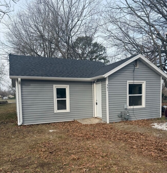 property at 341 N Warren Ave