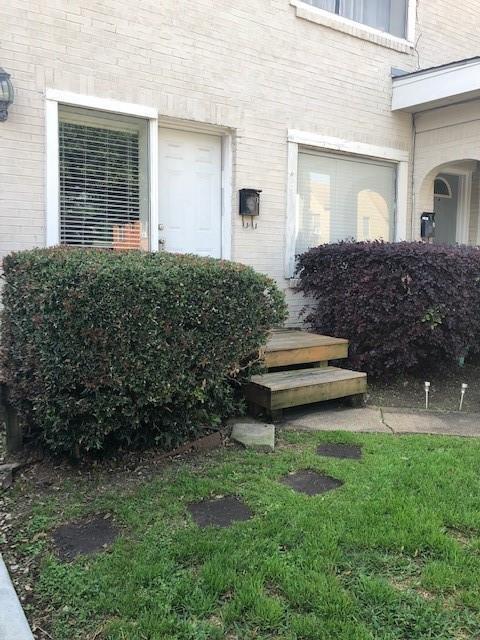 601 W Polk St in Houston, TX - Building Photo - Building Photo
