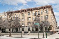 1199 Eastern Pky in Brooklyn, NY - Foto de edificio - Primary Photo