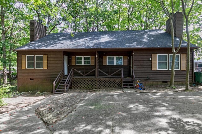 121 Noel Ann Ct in Cary, NC - Building Photo - Building Photo