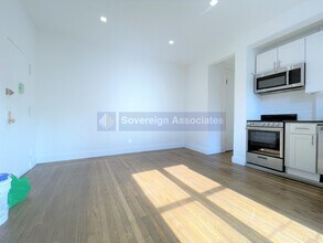 45 Tiemann Pl in New York, NY - Building Photo - Building Photo