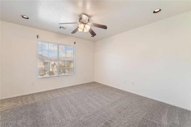 property at 7290 Victoria Oak Ct