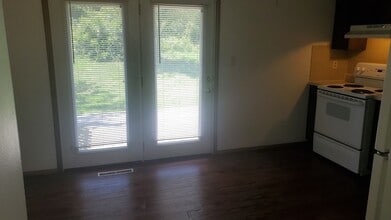 1685-1687-1687 S Sonora Dr in Columbia, MO - Building Photo - Building Photo