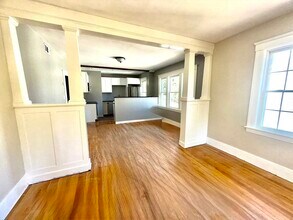 15 Rosemont Rd in Worcester, MA - Building Photo - Building Photo