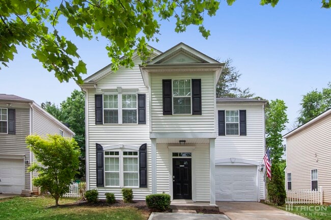 property at 2820 Oasis Ln