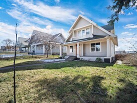 317 W Shannon Ave in Spokane, WA - Building Photo