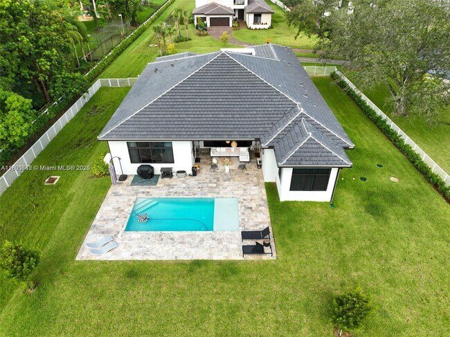 5000 SW 159th Ave