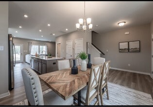 235 Greenpark Rd in Sandston, VA - Building Photo - Building Photo