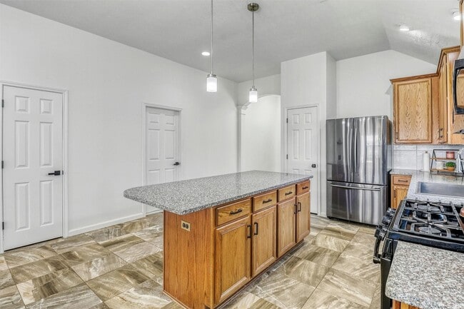 property at 6015 Wildbriar Ln