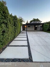 429 W Flower St in Phoenix, AZ - Building Photo - Building Photo