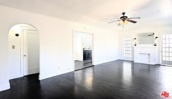 1857 7th St in Santa Monica, CA - Building Photo