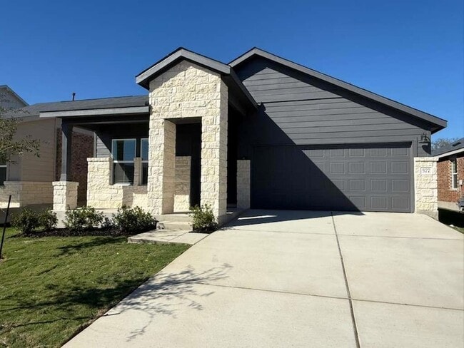 property at 577 Sormonne Lp