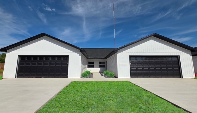 1661-1663 Amy St in Green Bay, WI - Building Photo - Building Photo