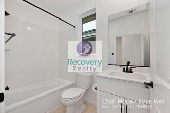 1560 Mount Rose Ln in Lincoln, CA - Building Photo - Building Photo