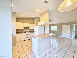 721 Hightower Ave S in Lehigh Acres, FL - Building Photo - Building Photo