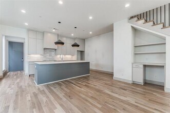 3318 Rosedale Ave in Dallas, TX - Building Photo - Building Photo