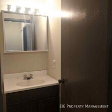 1846 Magnolia Ave E-Unit -301 in St. Paul, MN - Building Photo - Building Photo