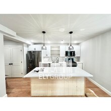33 Lincoln St, Unit 31-1 in Medford, MA - Building Photo - Building Photo