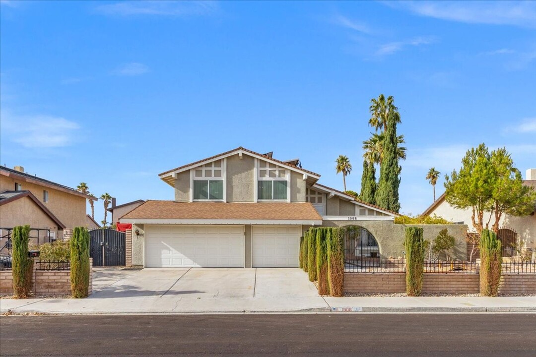 1908 Piccolo Way in Las Vegas, NV - Building Photo