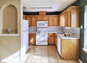 2502 Cervantes Ave in Edinburg, TX - Building Photo - Building Photo