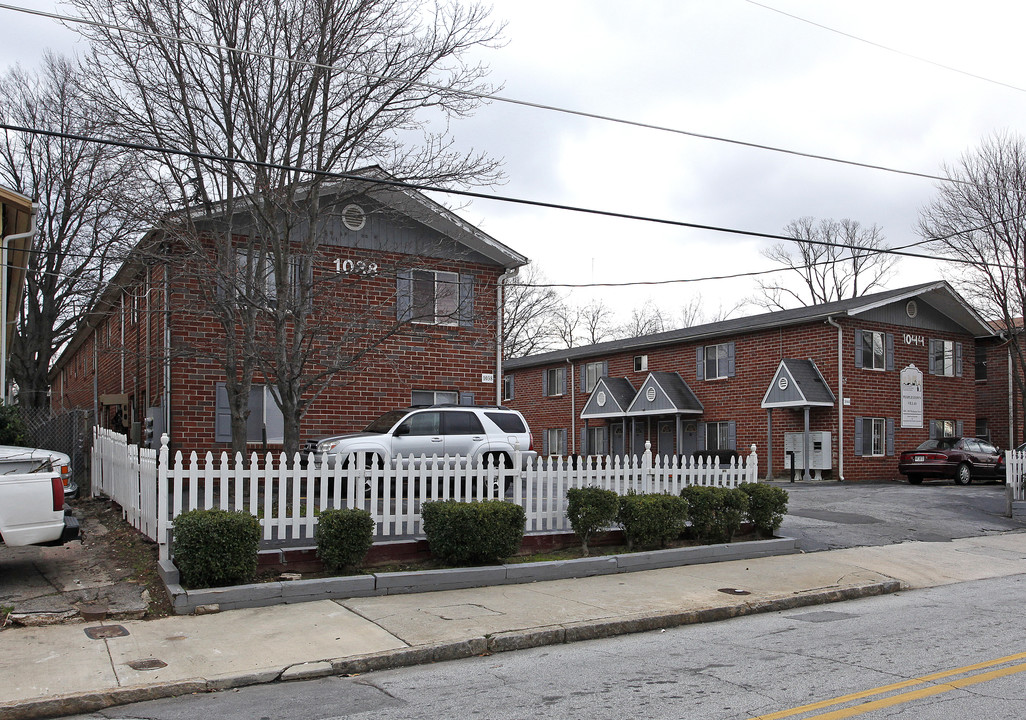 Washington Heights in Atlanta, GA - Building Photo