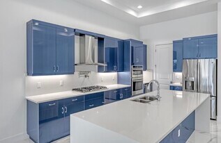 13501 Artisan Cir in Palm Beach Gardens, FL - Building Photo