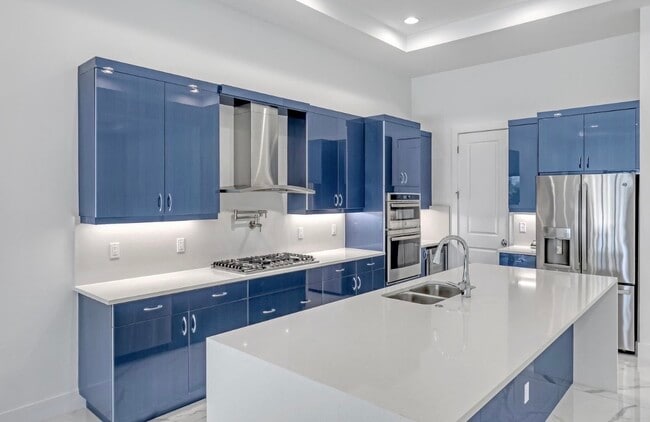 property at 13501 Artisan Cir