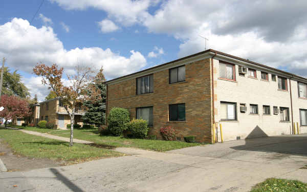 Bellemere Senior Apartments in Detroit, MI - Building Photo